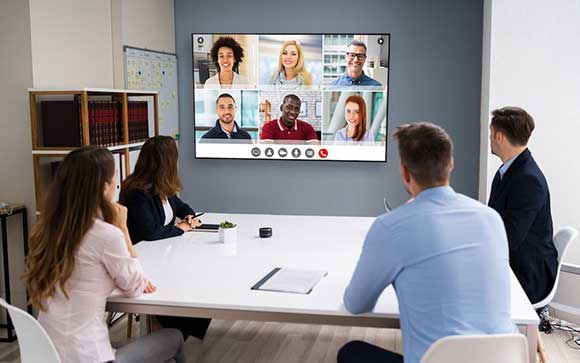 hybrid-team-building Hybrid Team Building | On Purpose Adventures